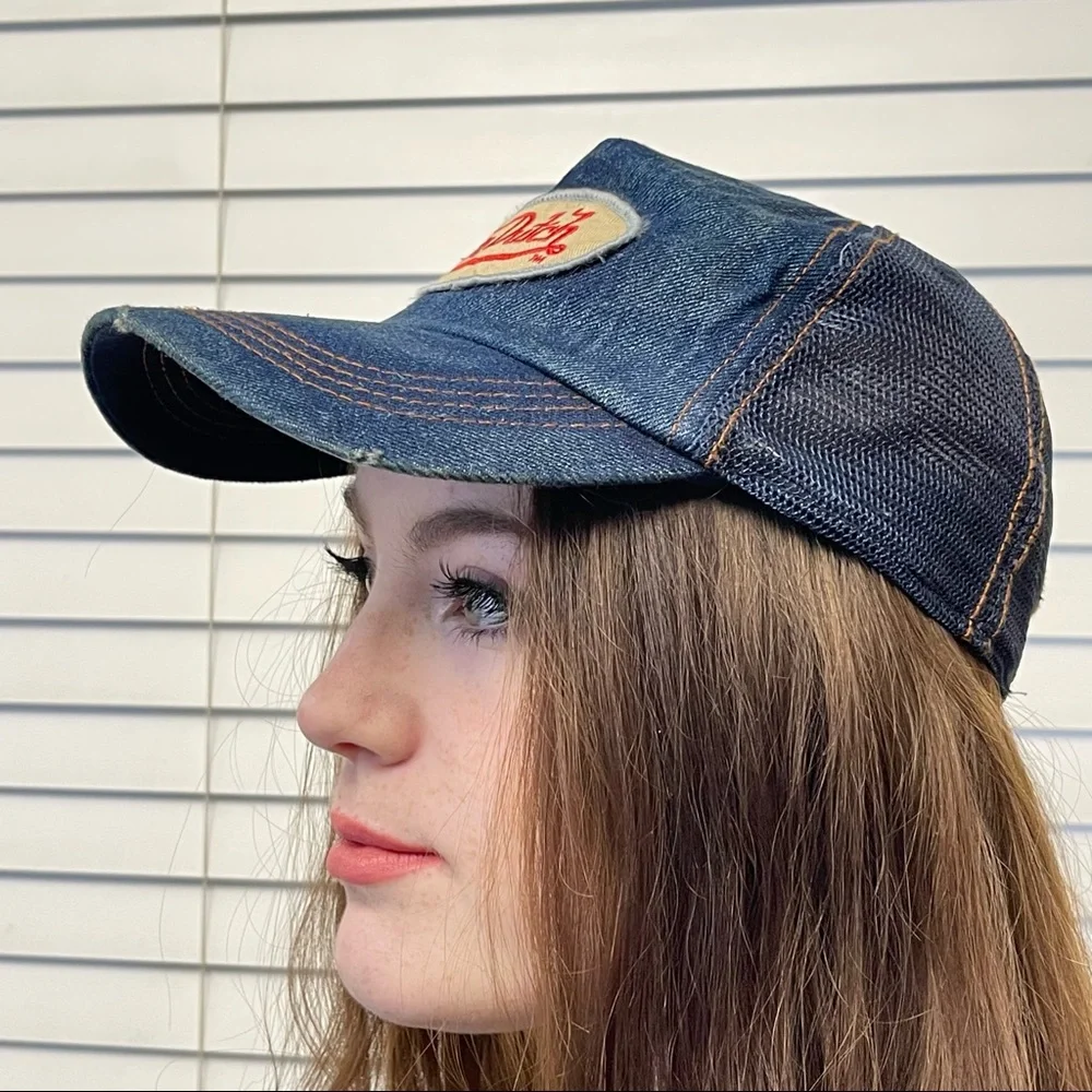 VON DUTCH Cap Hat - Picture 2 of 12